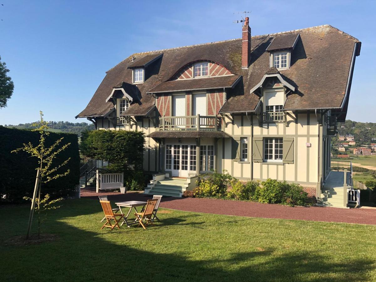 Appartamento The Old Fenwick House Hautot-sur-Mer Esterno foto