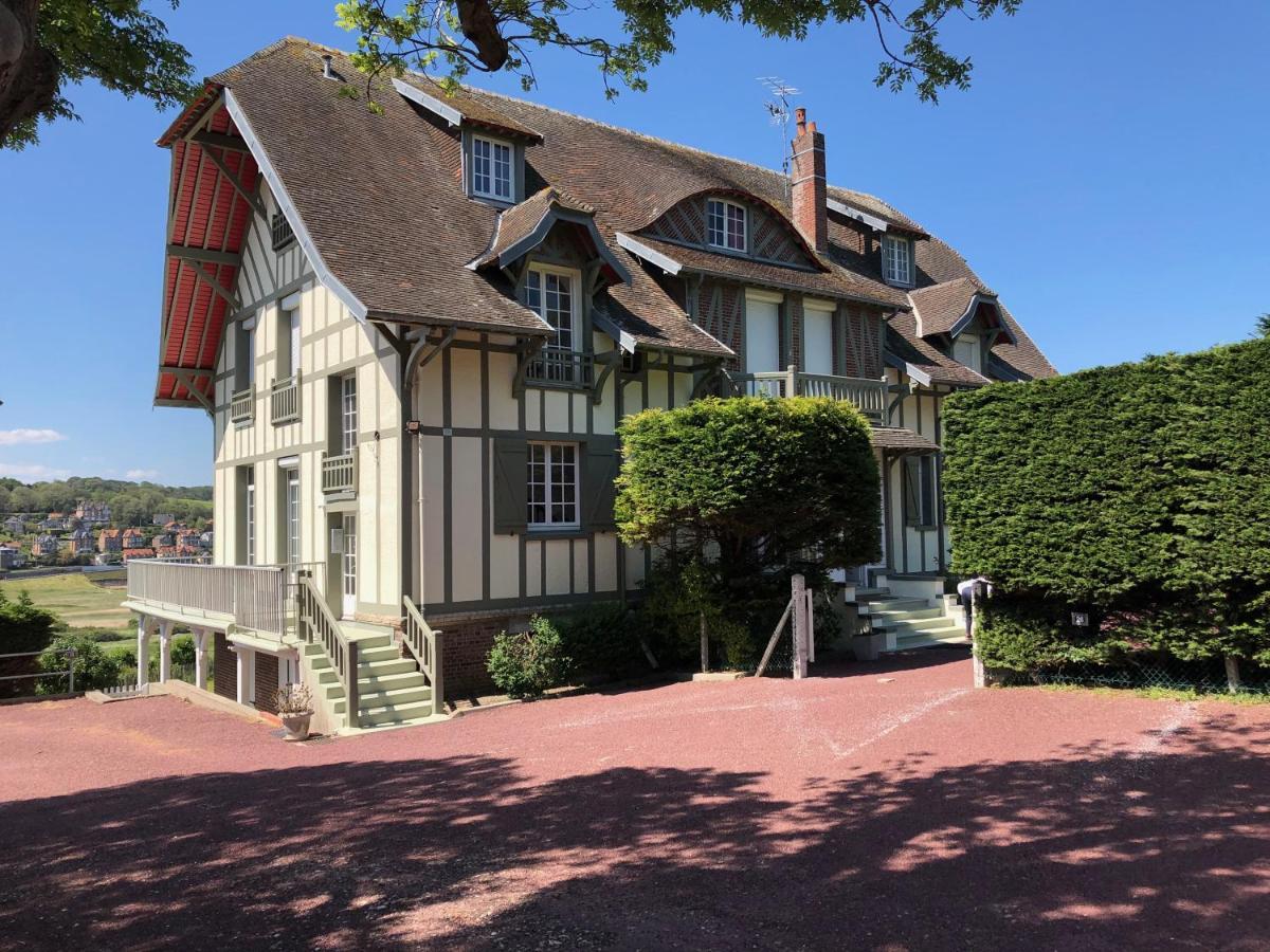 Appartamento The Old Fenwick House Hautot-sur-Mer Esterno foto